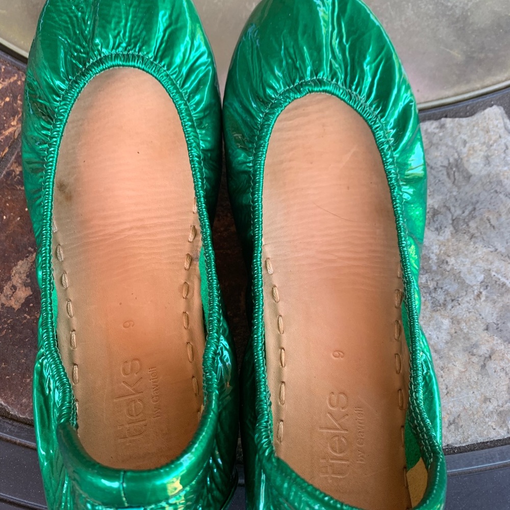 EUC Emerald tieks size 9